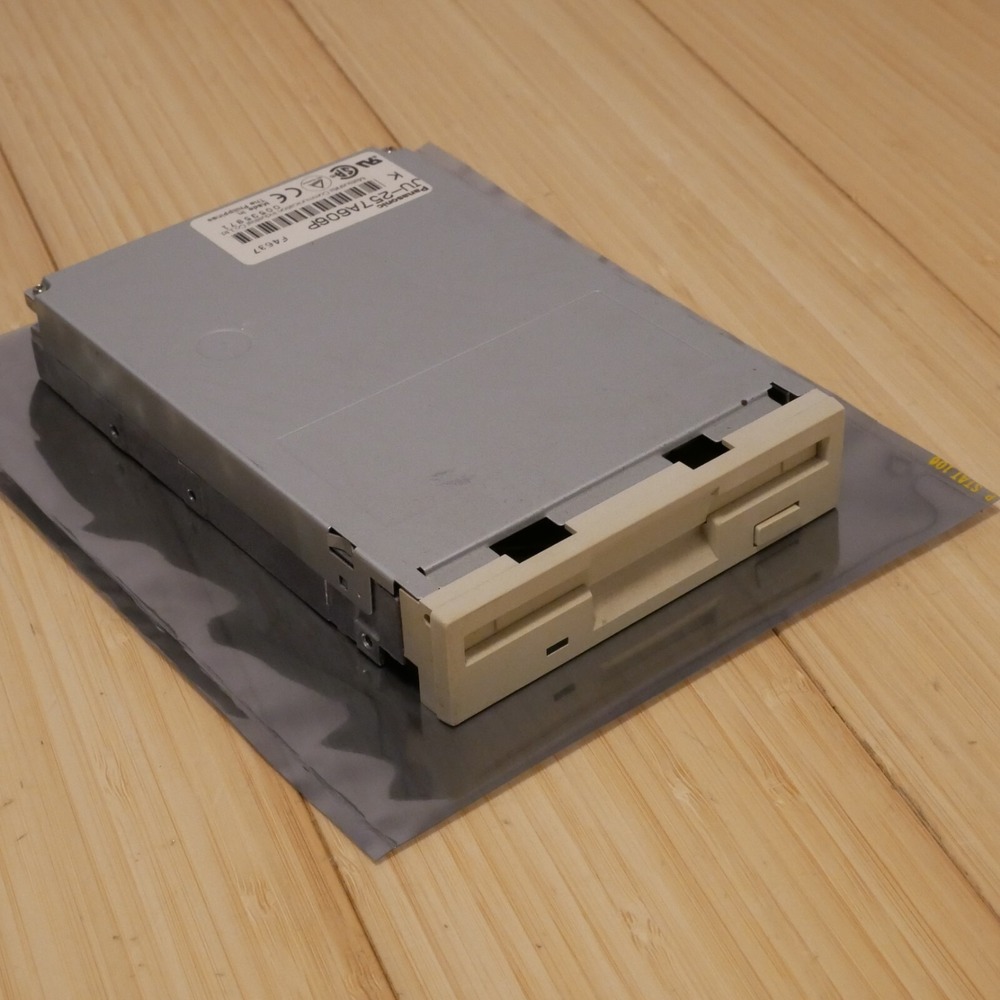 Panasonic JU-257A606P 1.44MB Floppy Disk Drive 3.5 inch Internal FDD Tested - 11